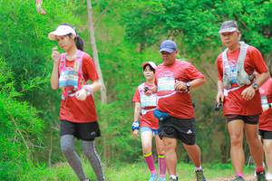 BIB: 2011
                            <button type="button" onclick="openModal(22089606)" class="btn btn-primary btn-sm float-right btn-popup" data-toggle="modal" data-target=".modal-high-quality">
                        <i class="fas fa-shopping-cart"></i> Add to Cart
                    </button>
                                            <button type="button" onclick="isThisMe(22089606, true)" class="btn btn-success btn-sm float-right btn-popup btn-isme hidden" data-toggle="tooltip" data-placement="bottom" title="นี่คือรูปของคุณใช่ไหม คลิกที่นี่เพื่อเอาเข้าอัลบั้ม">
                        <i class="fas fa-plus"></i> Add to album
                    </button>
                    <button type="button" onclick="isThisMe(22089606, false)" class="btn btn-warning btn-sm float-right btn-popup btn-isnotme hidden">
                        <i class="fas fa-ban"></i> Remove from album
                    </button>